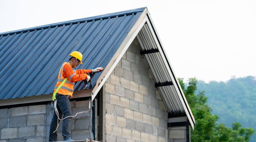 Professional residential roofers in Morton Grove, IL